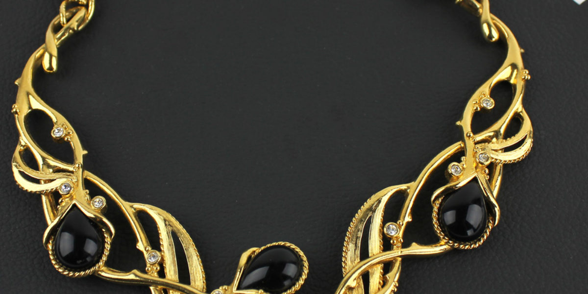 New in Vintage Shop: Art Nouveau & Baroque Inspired Necklaces