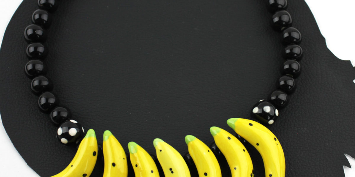 Cheeky Things to Say When Wearing a Banana Necklace